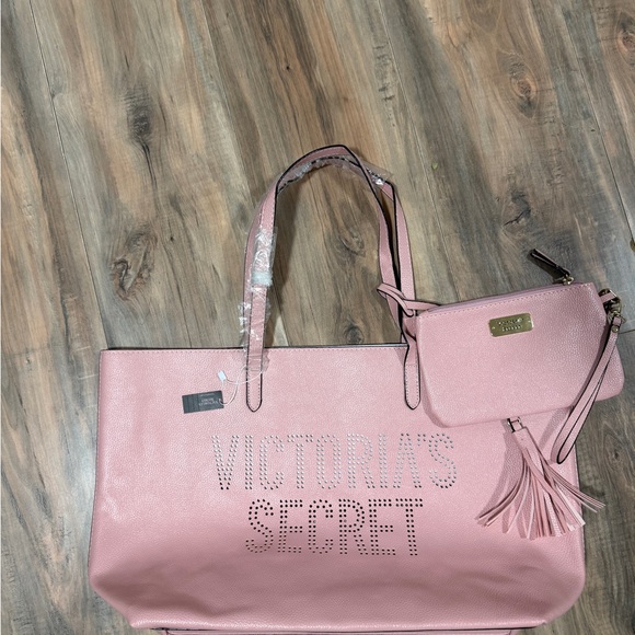 Victoria's Secret Pink Tote with Pouch - Picture 5 of 5